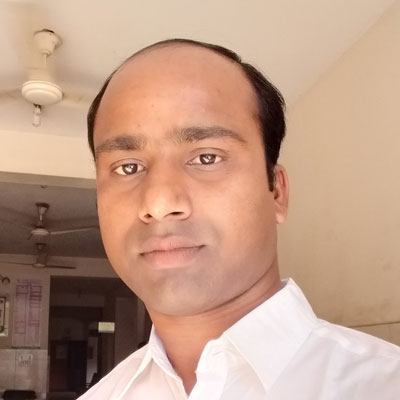 Portrait of Saroar Hossine